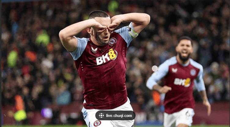 开云app-阿斯顿维拉训练开放日，最后时刻防线松动引观众欢呼，德甲在即，赛程密集仍需轮换的简单介绍